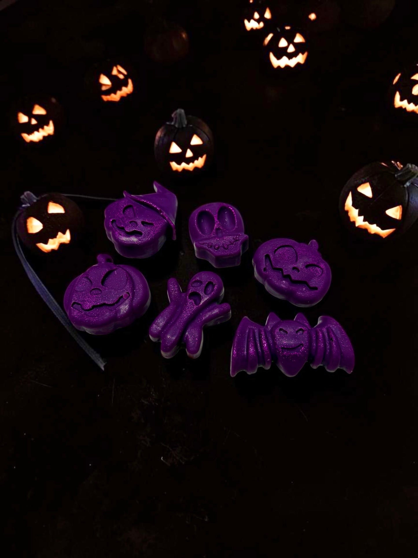 HALLOWEEN: MYSTERY 3d SHAPE WAX MELT SHAPE BOX