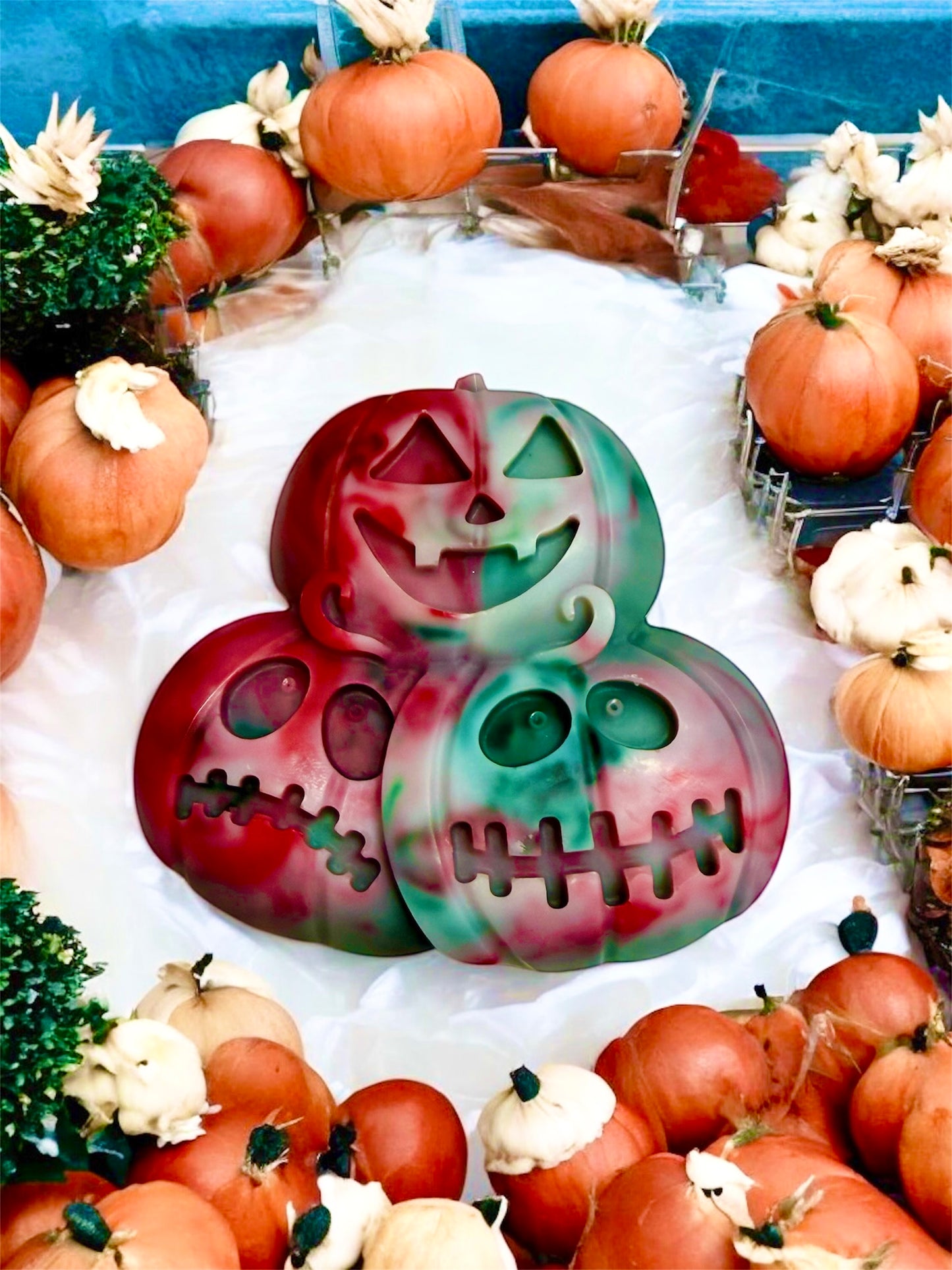 HALLOWEEN: 3 PUMPKIN HEADS