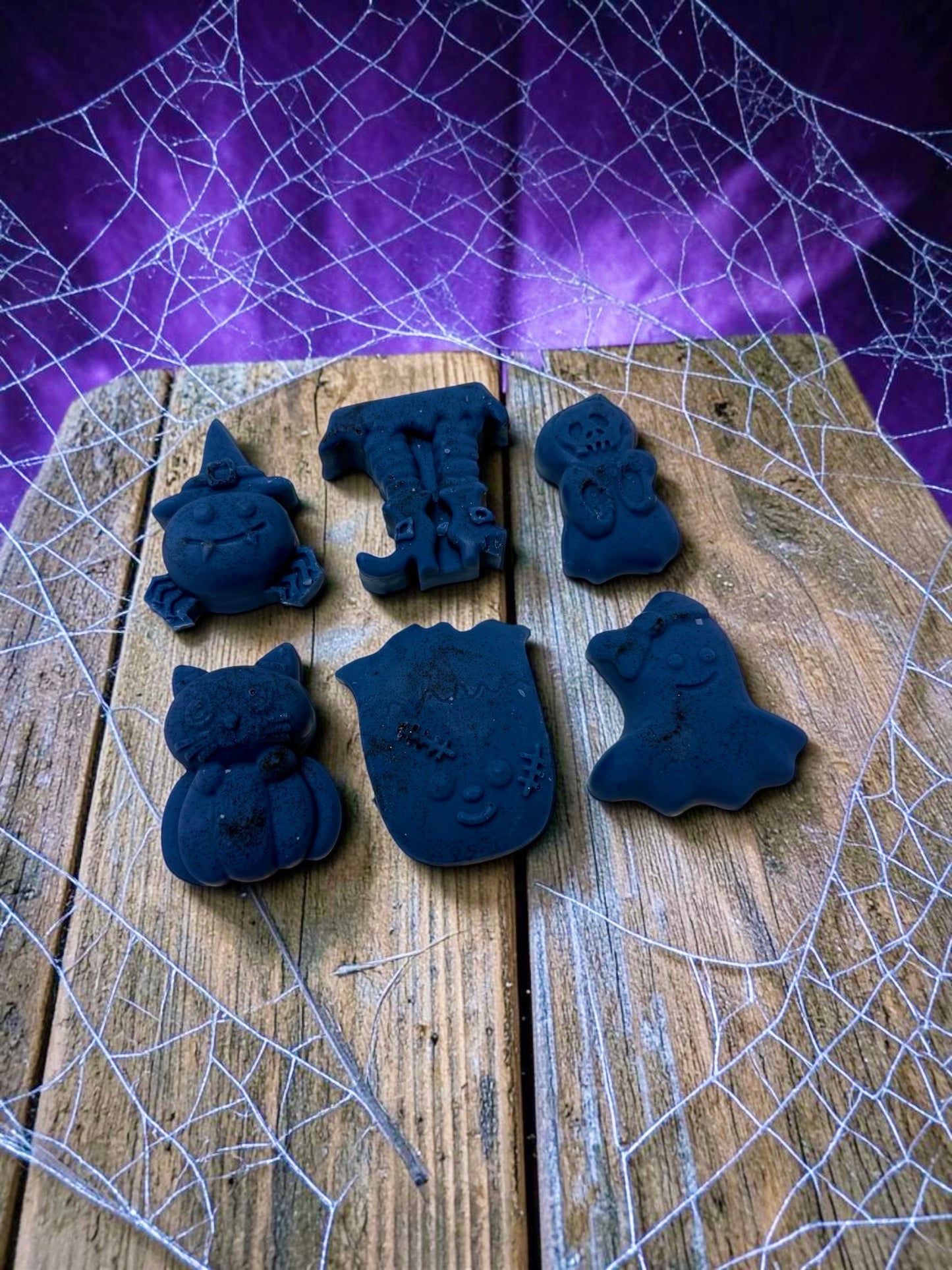 HALLOWEEN: 6 HALLOWEEN SHAPE BUNDLE