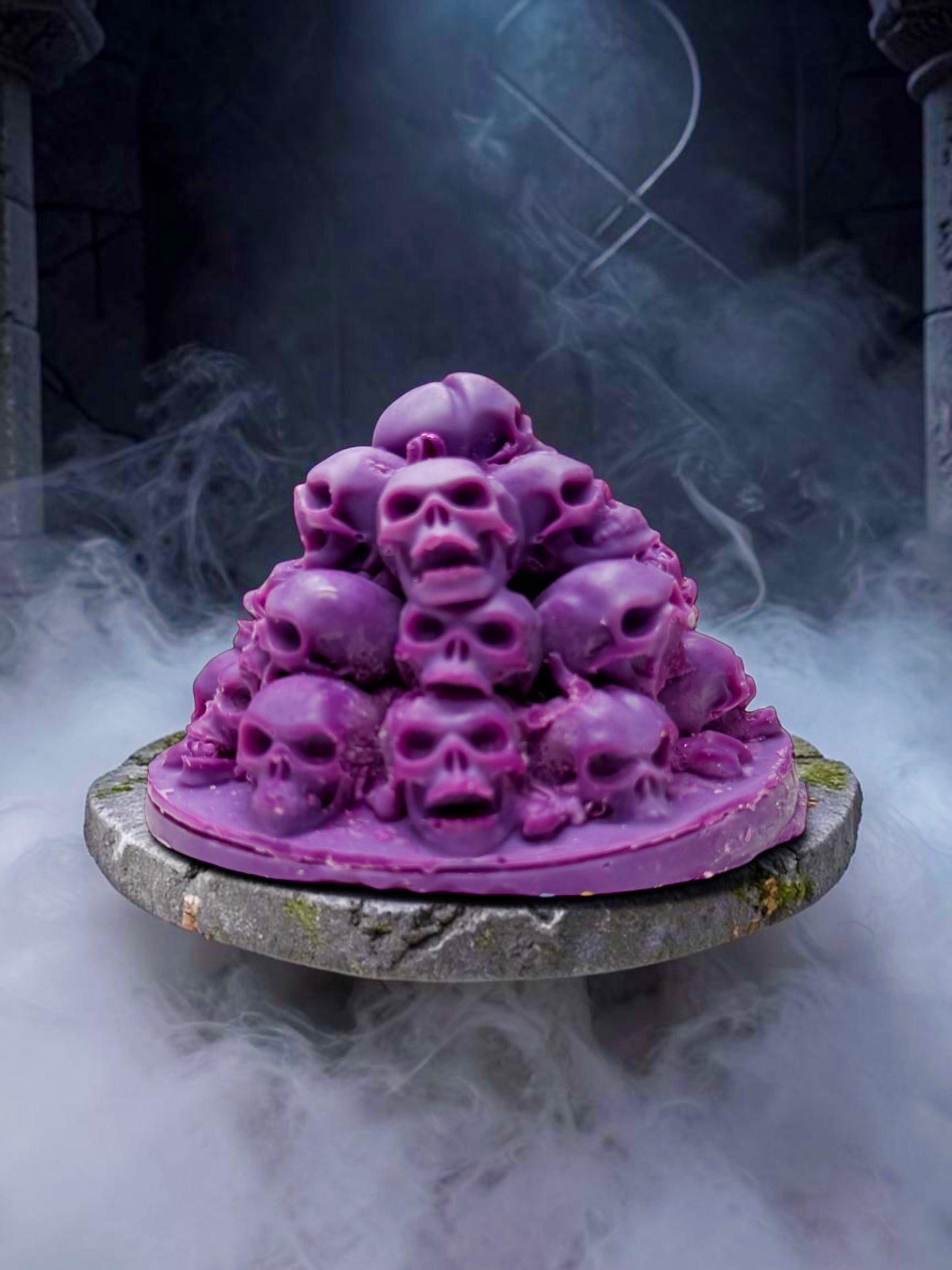 HALLOWEEN: 3d PYRAMID SKULLS